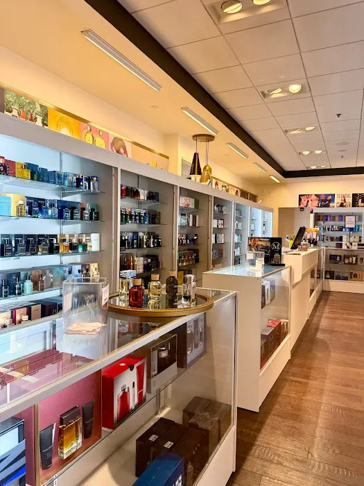 Perfume Bar 0