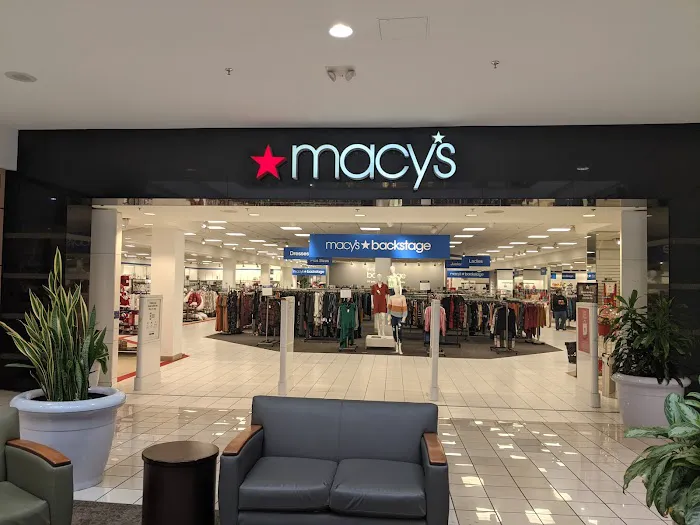 Macy's 3