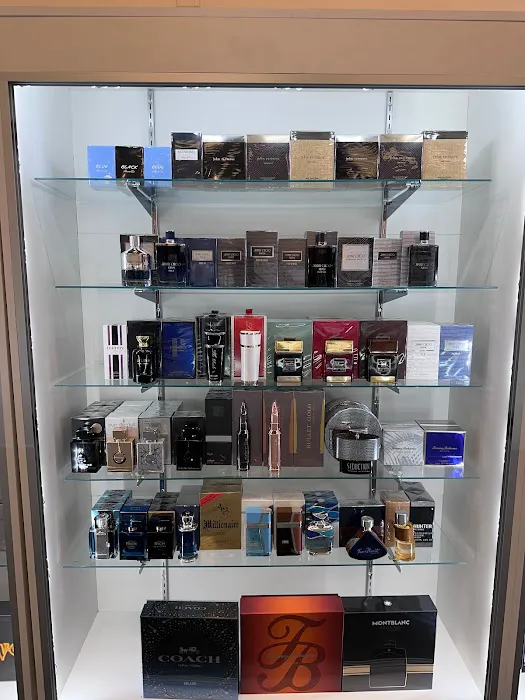 Perfume Palace 6