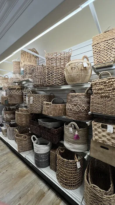 T.J. Maxx & HomeGoods 6