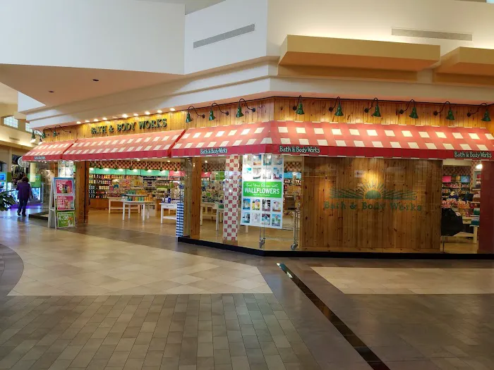 Bath & Body Works 4