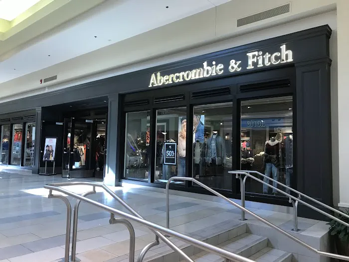 Abercrombie & Fitch 0