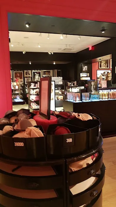 Victoria's Secret 2