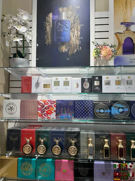 Perfume Palace 3