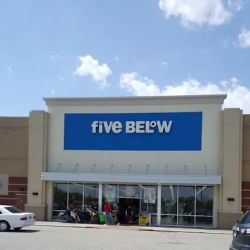 Five Below ico