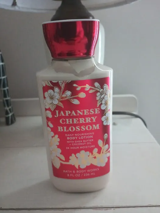 Bath & Body Works 9