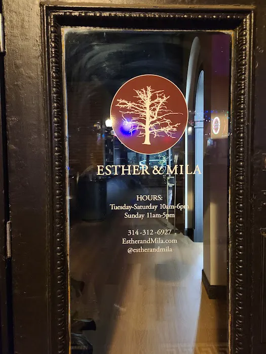 Esther & Mila 7