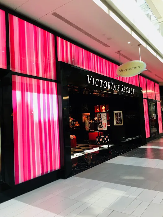 Victoria's Secret & PINK by Victoria's Secret 3