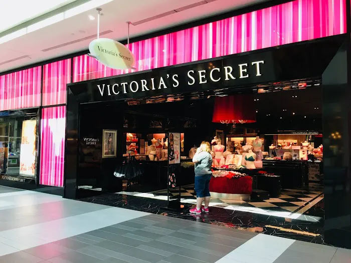 Victoria's Secret & PINK by Victoria's Secret 6