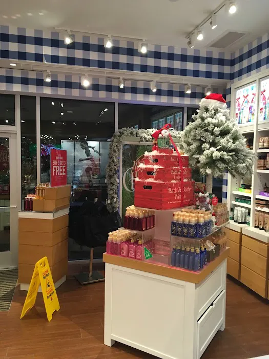 Bath & Body Works 2