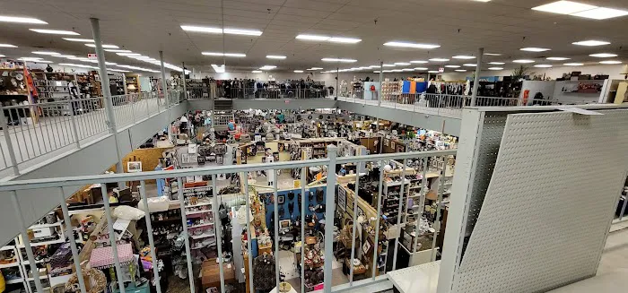 Lexington Peddlers Mall 1