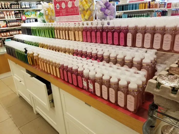 Bath & Body Works 2