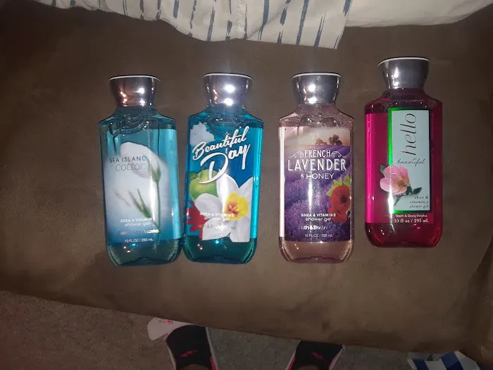 Bath & Body Works 8