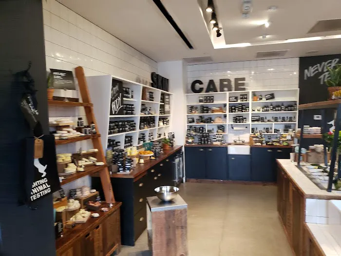 Lush Cosmetics Summit at Fritz Farm 4