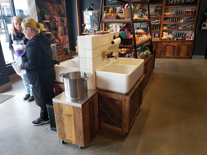 Lush Cosmetics Summit at Fritz Farm 7