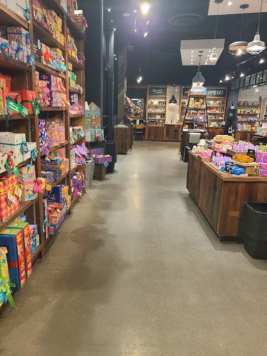 Lush Cosmetics Summit at Fritz Farm 8