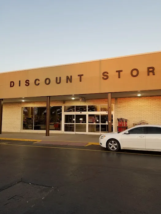 Roses Discount Store 3