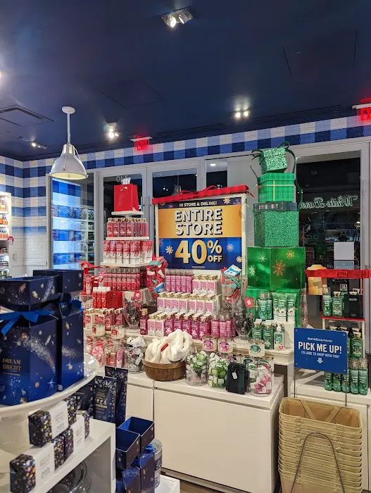 Bath & Body Works 9