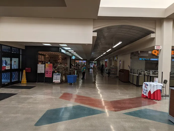 Fort Knox Main Exchange (BX, AAFES) 1