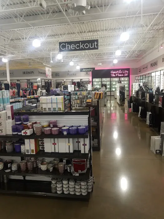 Saks OFF 5TH 6