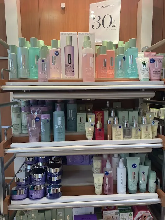The Cosmetics Company Store 0
