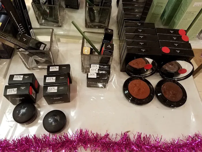 The Cosmetics Company Store 9