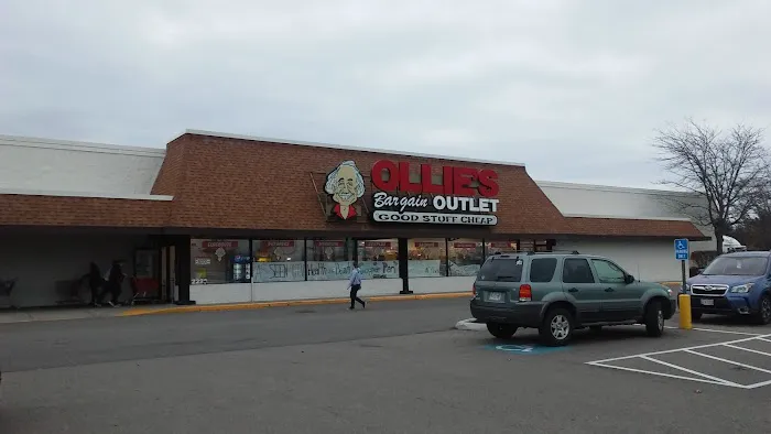 Ollie's Bargain Outlet 7