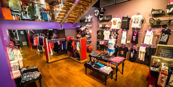 HUSTLER® Hollywood 7