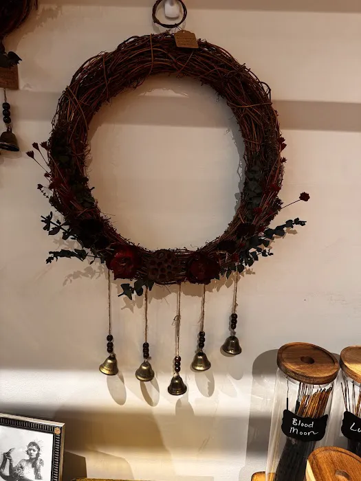 Skyclad Emporium 8