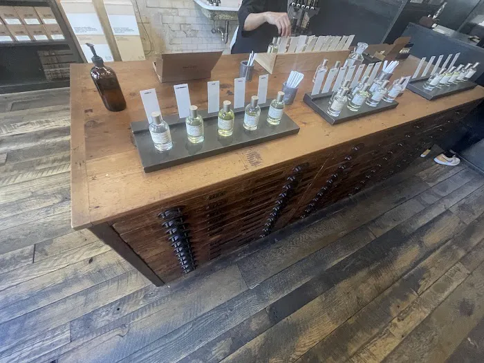 Le Labo 6