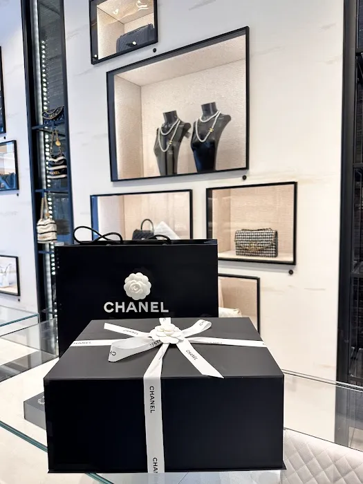 CHANEL 3