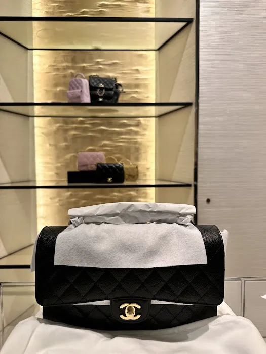 CHANEL 4