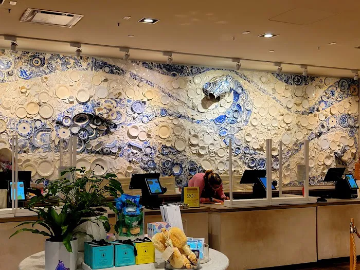 Anthropologie 9