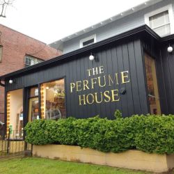 The Perfume House ico