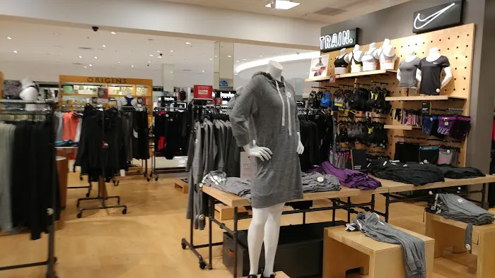 Macy's 9