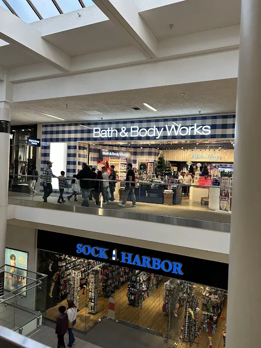 Bath & Body Works 2