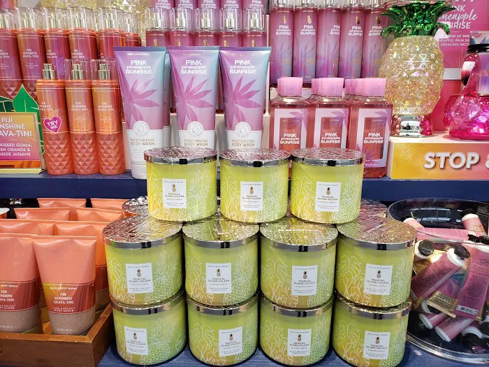 Bath & Body Works 8