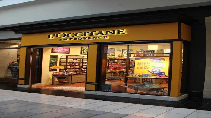 L'OCCITANE EN PROVENCE 9