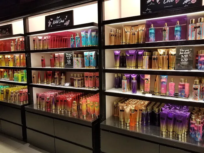 Victoria's Secret & PINK by Victoria's Secret 1