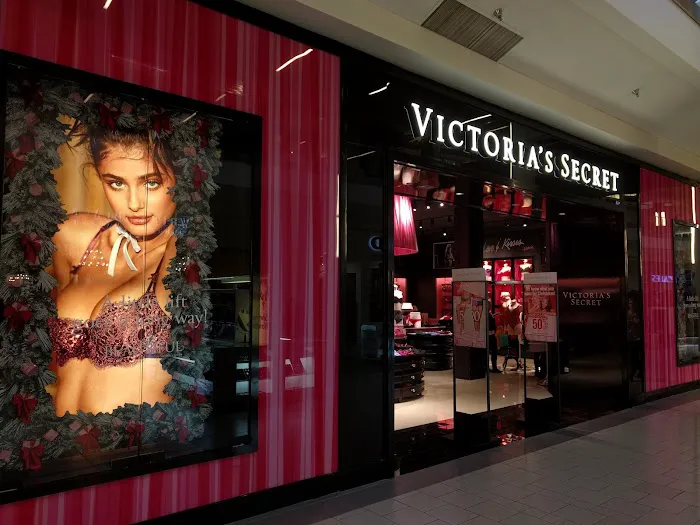 Victoria's Secret & PINK by Victoria's Secret 4
