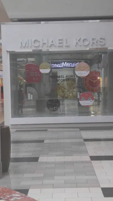 Michael Kors 1