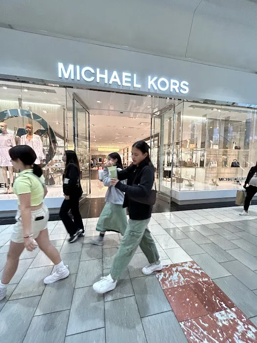 Michael Kors 4