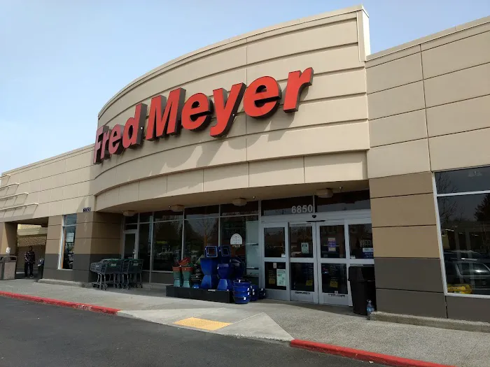 Fred Meyer 0