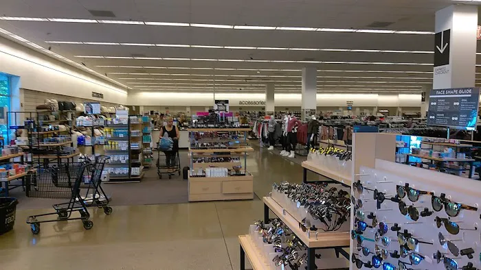 Nordstrom Rack 4