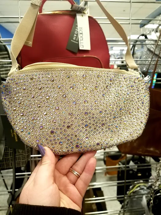 Ross Dress for Less 0