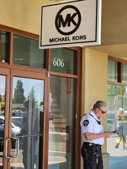 Michael Kors Outlet 9