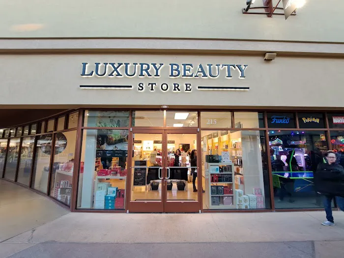 Luxury Beauty Store 9