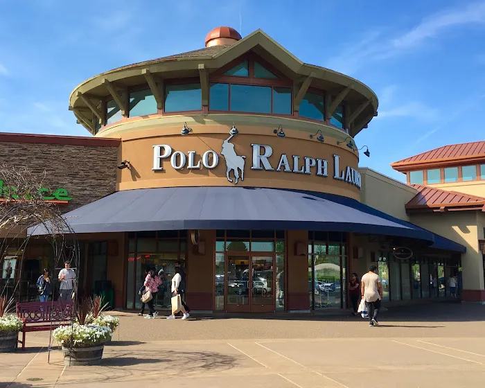 Polo Ralph Lauren Factory Store 9