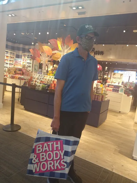 Bath & Body Works 9