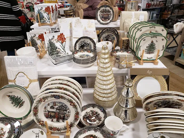 HomeGoods 4
